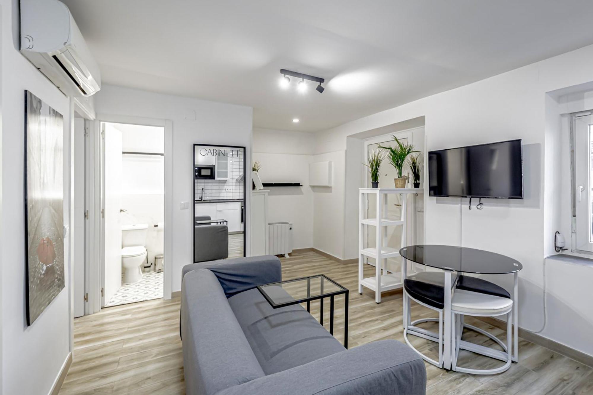 Apartamentos Pensamiento Madrid Extérieur photo