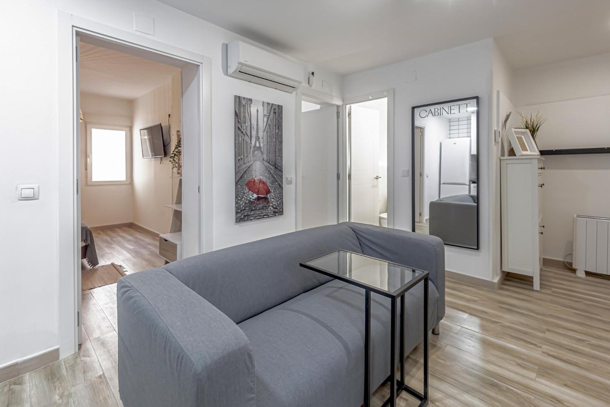 Apartamentos Pensamiento Madrid Extérieur photo