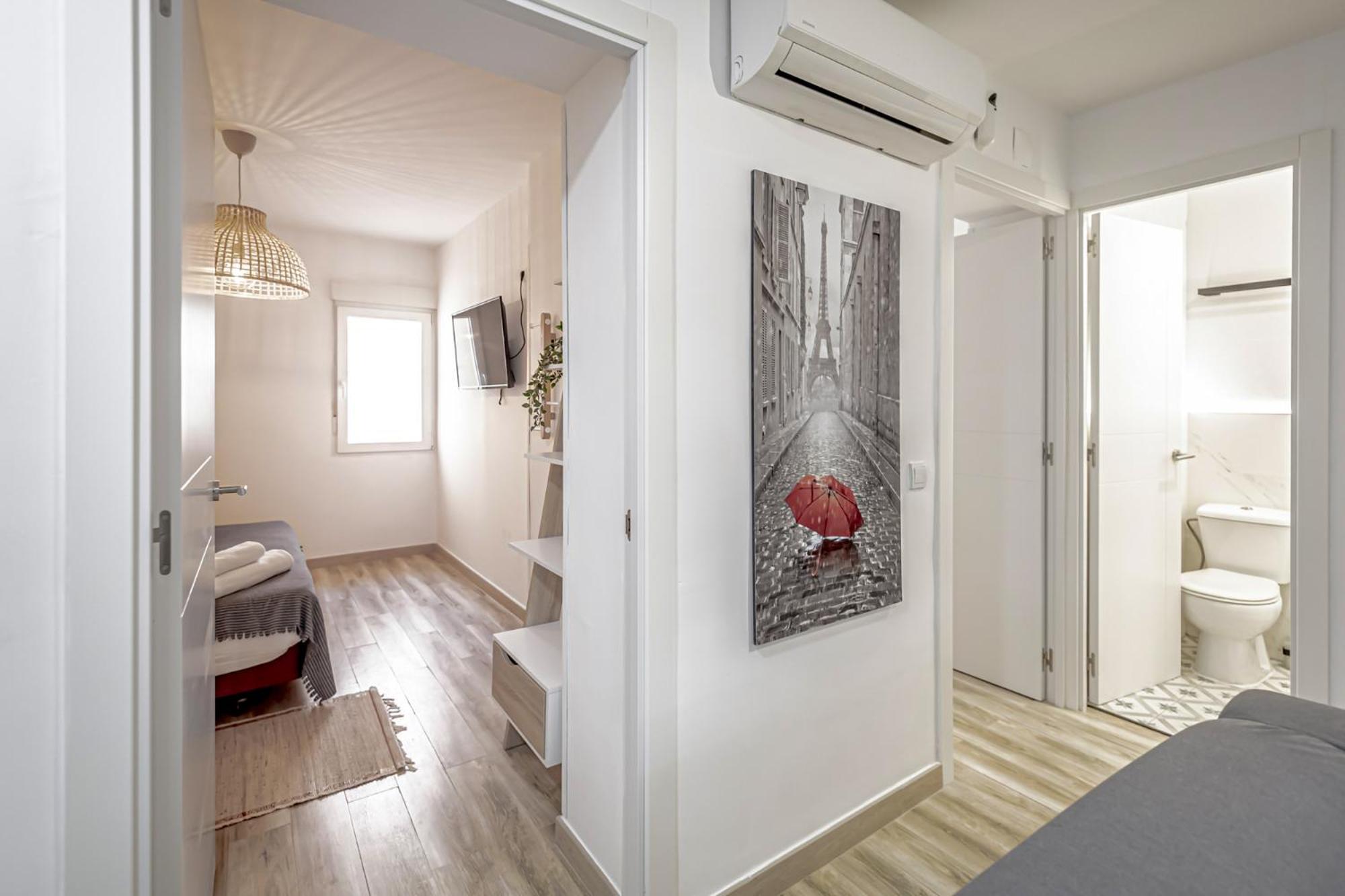 Apartamentos Pensamiento Madrid Extérieur photo